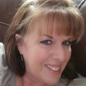 Meet your Posher, Carolyn